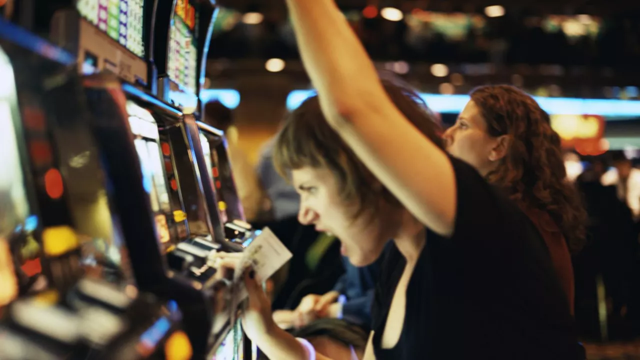 Is gambling addiction hereditary?